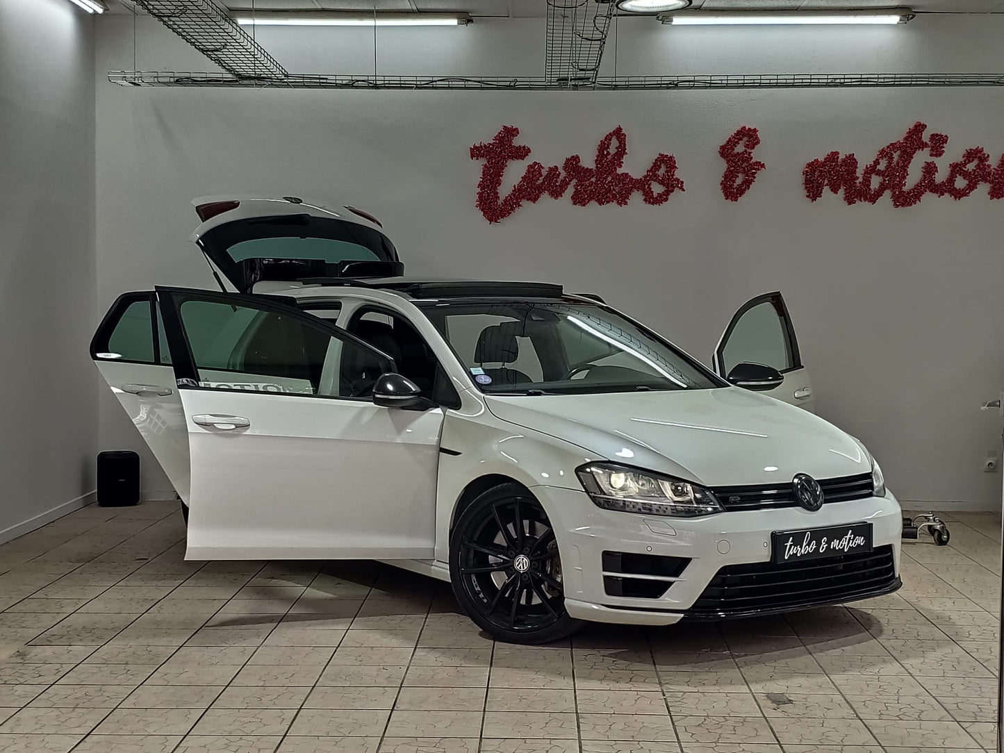 VOLKSWAGEN GOLF 7R 4 MOTION