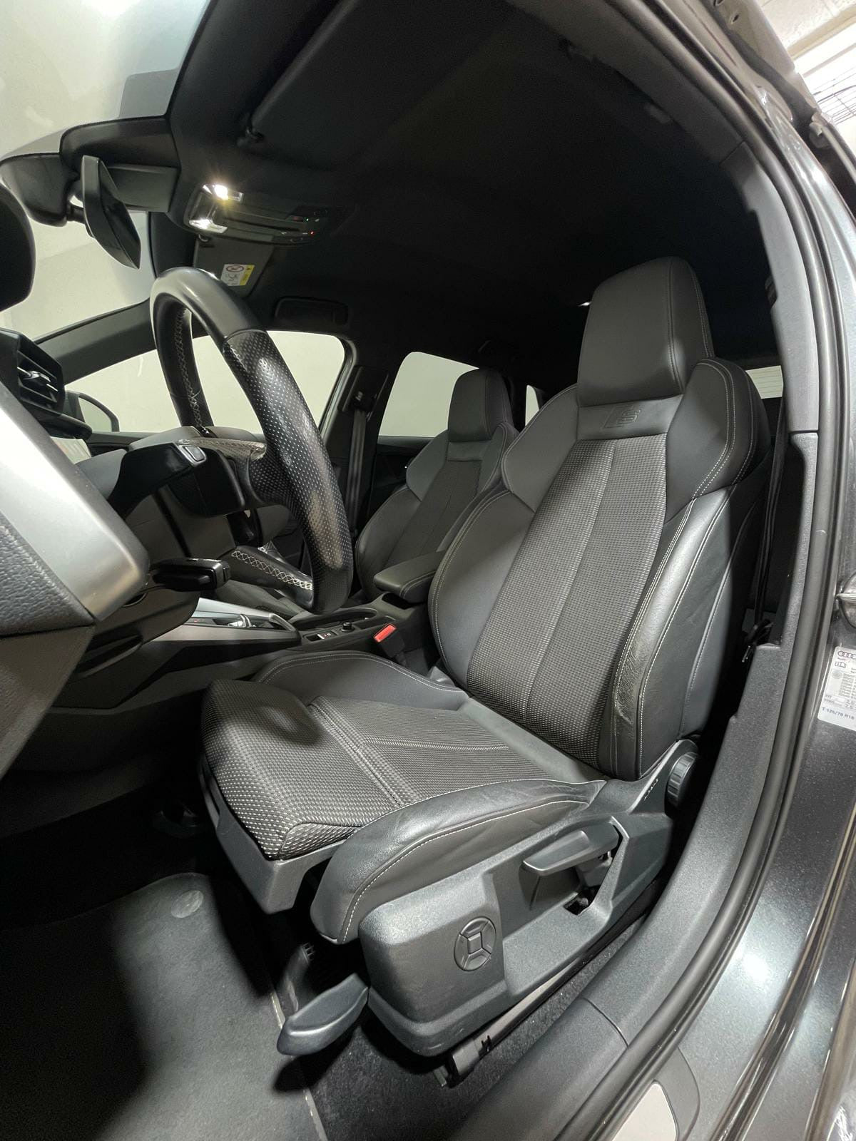 AUDI A3 8Y S-LINE