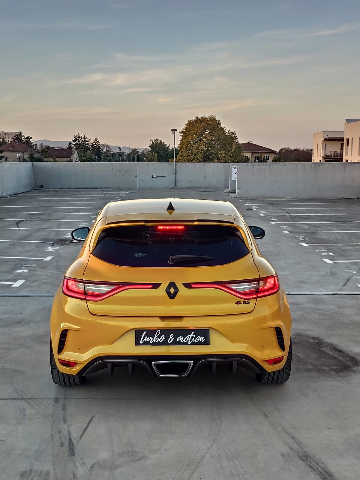 RENAULT MEGANE 4 RS
