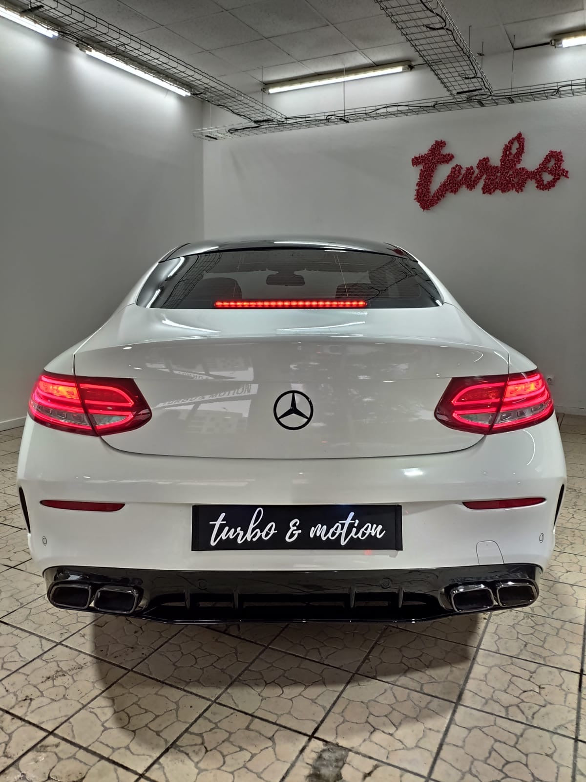 MERCEDES CLASSE C COUPÉ PACK AMG