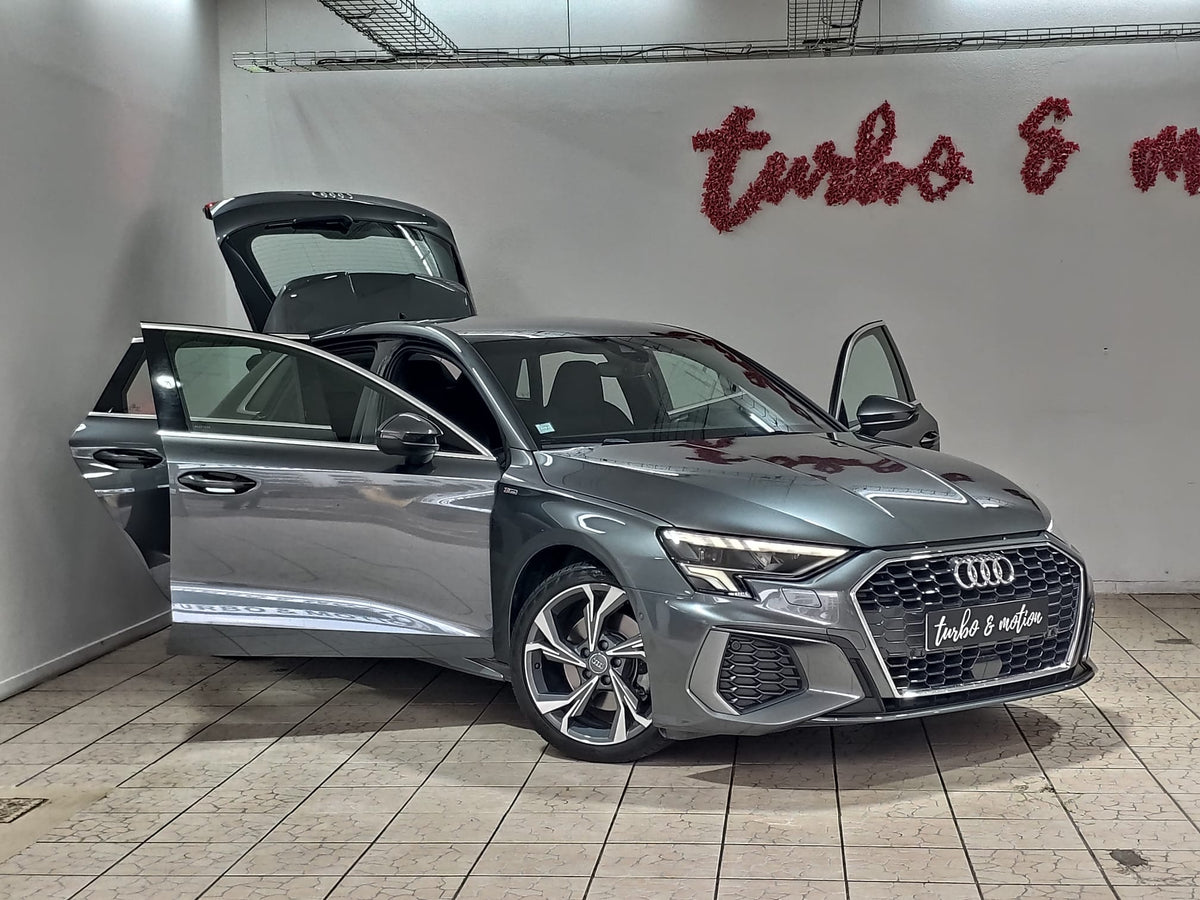 AUDI A3 8Y S-LINE