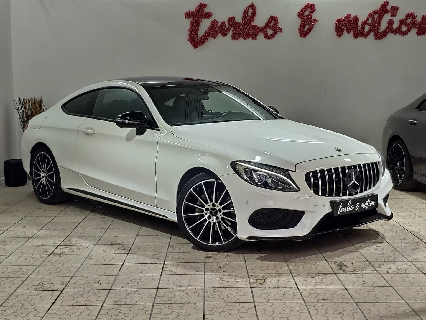 MERCEDES CLASSE C COUPÉ PACK AMG