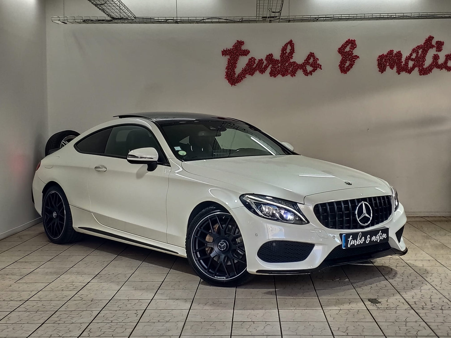 MERCEDES CLASSE C COUPÉ C220D PACK AMG