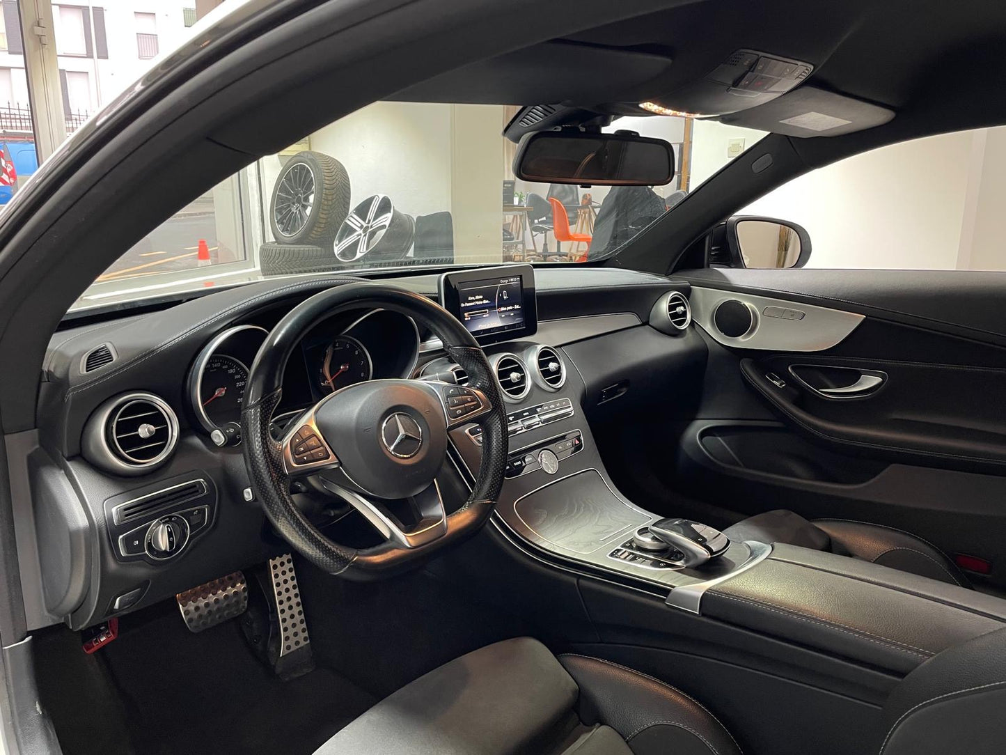 MERCEDES CLASSE C COUPÉ PACK AMG